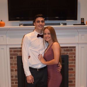 Meet your Posher, Zach